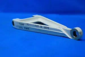 New Old Stock Beechcraft Knee Nose Landing Gear P/N: 96-820020-3 (28789)